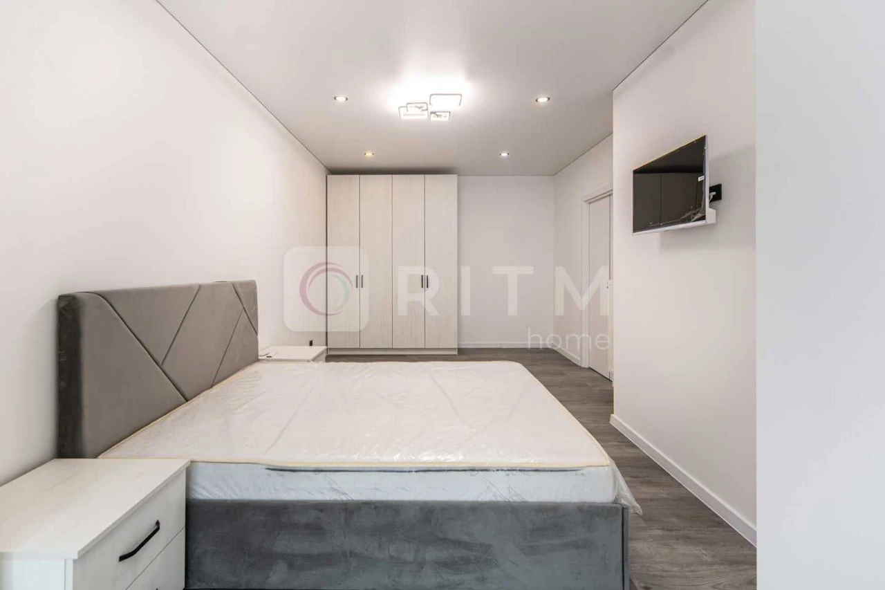 Готова 1-к квартира (43 м²) в ЖК «Містечко Центральне»