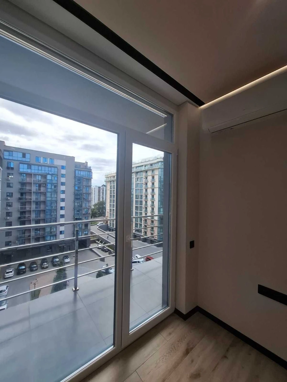 Продаю 2кімнатну квартиру біля Парку та Озера. ЖК Park Resid