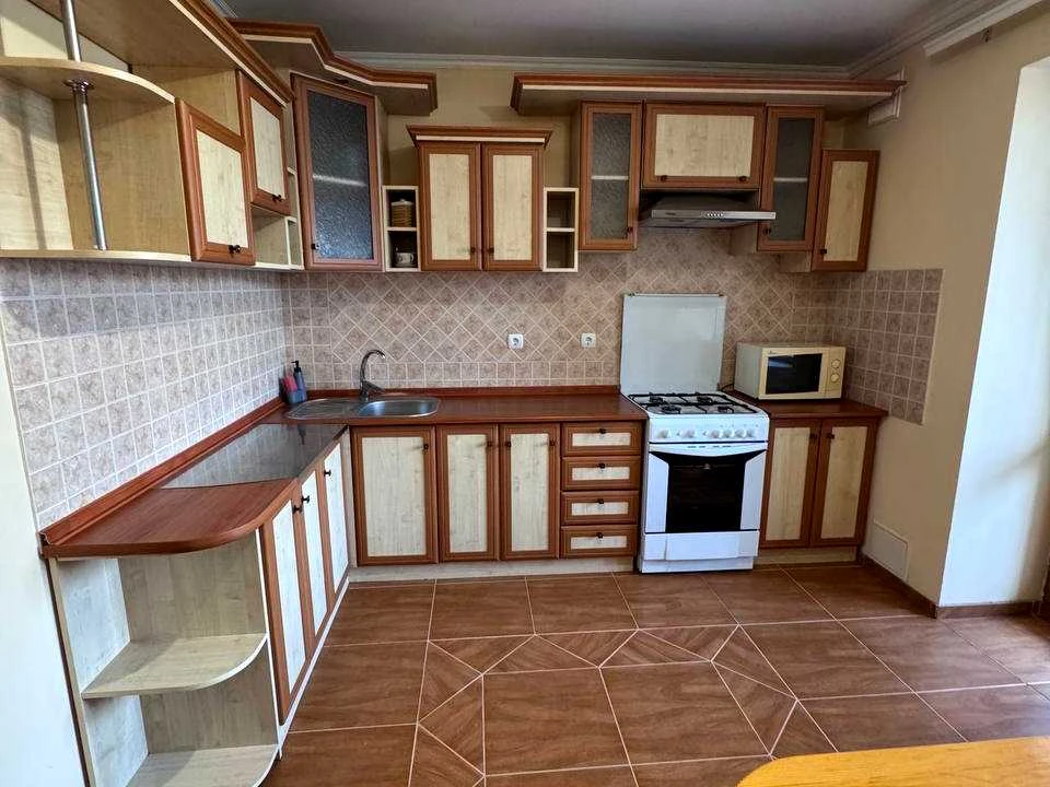 Квартира. Івано-Франківськ, Василя Стуса вул.