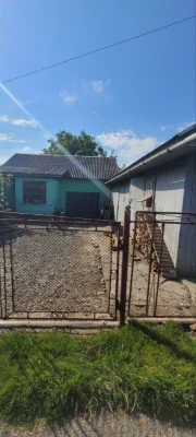 Продається будинок у селі Яворів