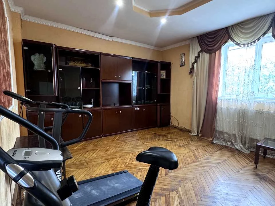 Будинок. Івано-Франківськ, Об'їздова вул.
