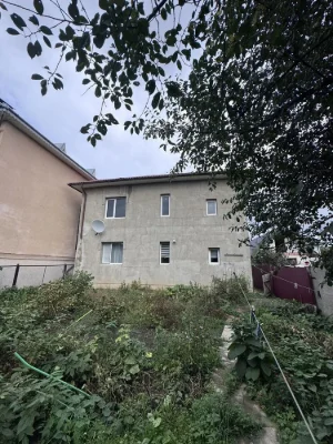 Продаю будинок в Івано-Франківську
