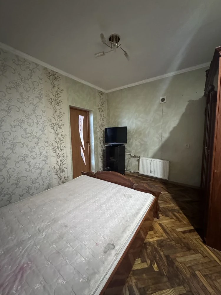 Продаю будинок в Івано-Франківську