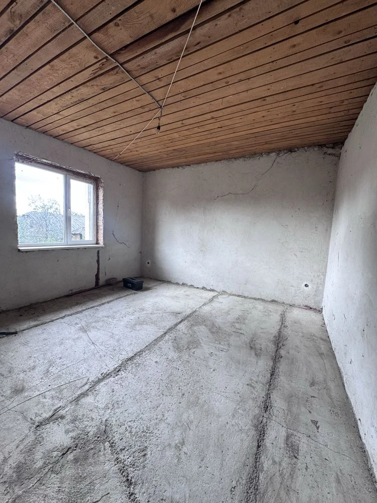 Продаю будинок в Івано-Франківську