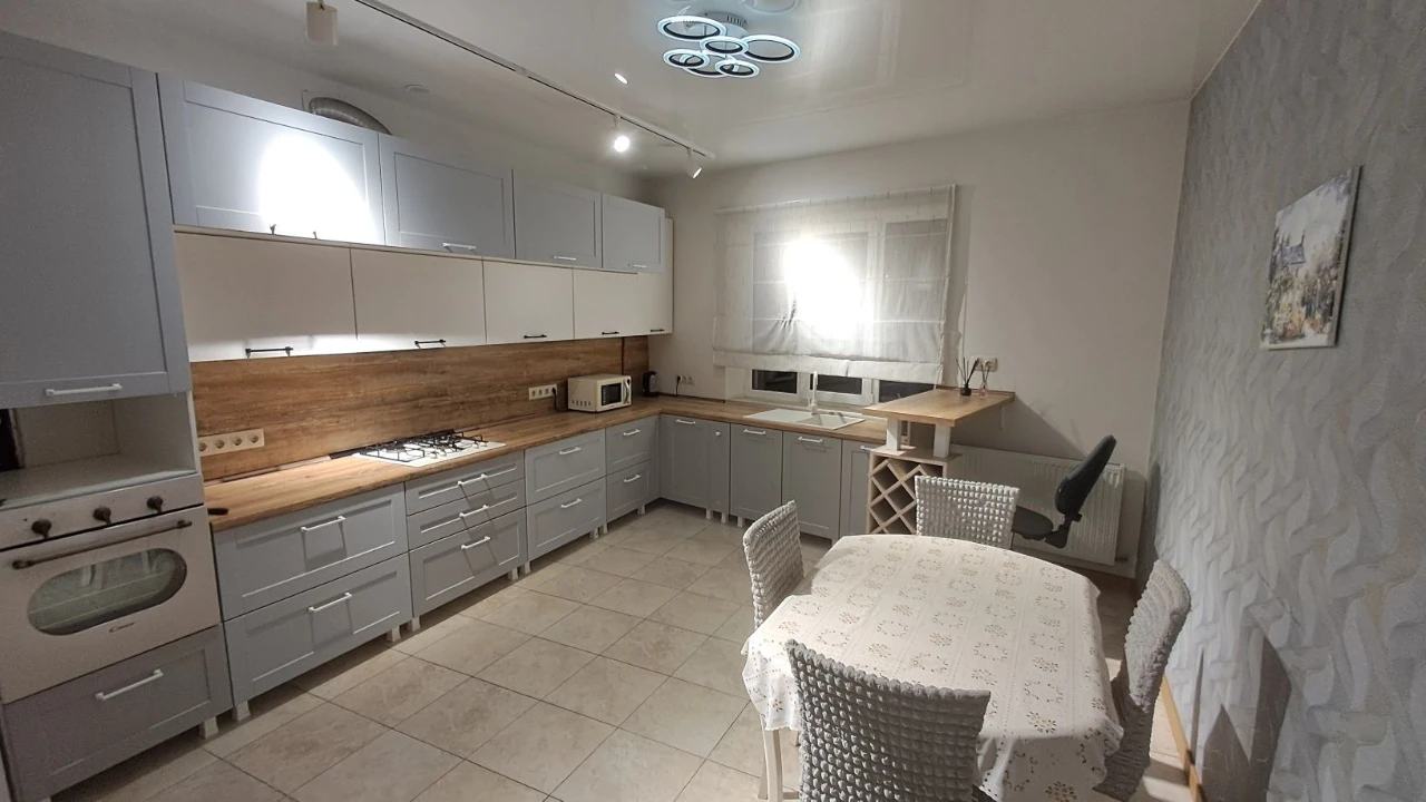 ТаунХаус 180м² з ремонтом в 2км від центру ІФ_vv
