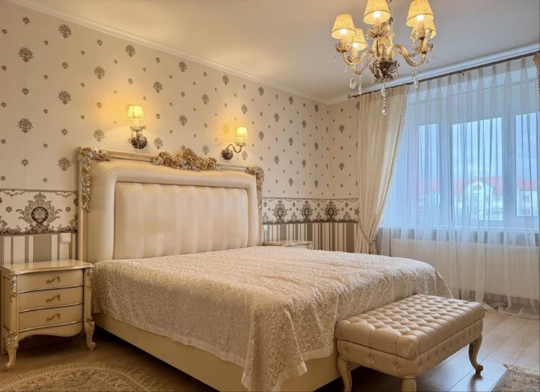 Продаж 4-х кім.квартири в Центрі