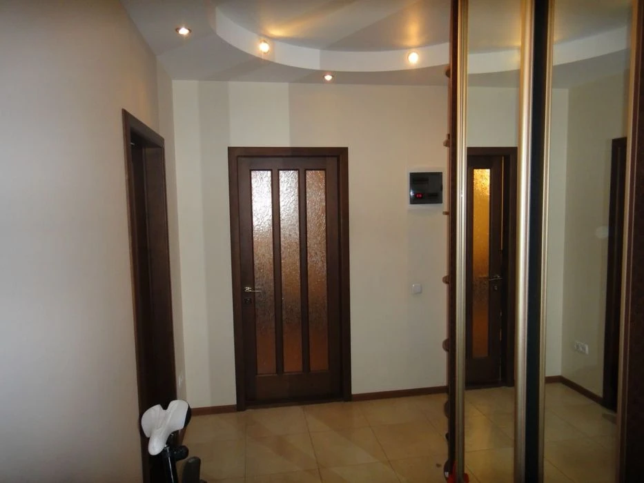 Продам квартиру 2 раздельные комнаты 70 кв.м.