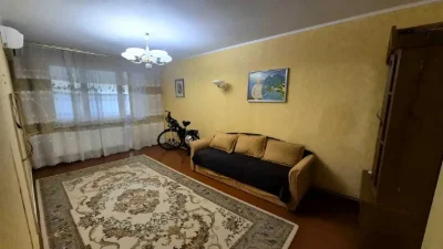 Продаж 3-кімнатної квартири з індивідуальним опаленням (р-н