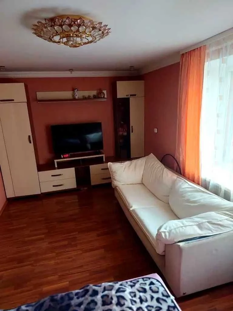 Продаж 2-кімнатної квартири по вул. Баяна СВІТЛО Є ЗАВЖДИ
