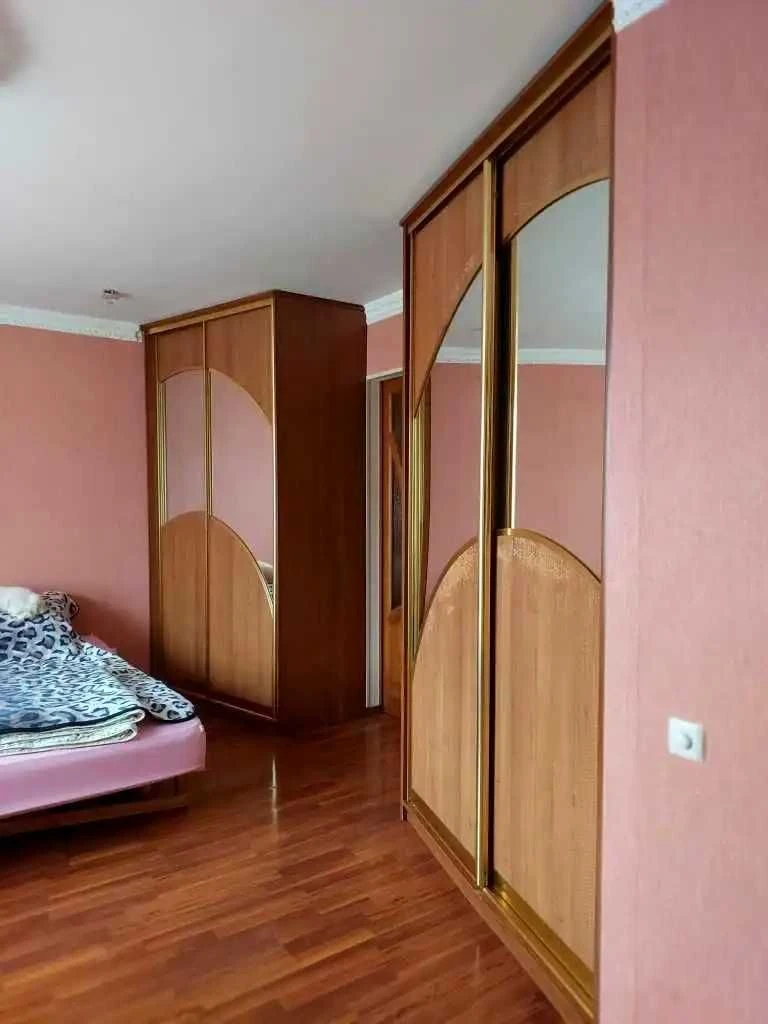 Продаж 2-кімнатної квартири по вул. Баяна СВІТЛО Є ЗАВЖДИ