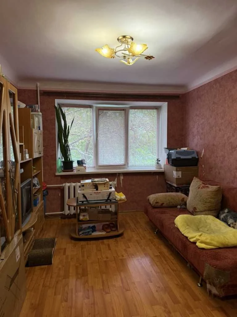 3к! квартира, Поділ, 2/5 поверх, 63 м2, цегла, легкий космет