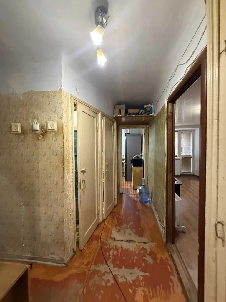 3к! квартира, Поділ, 2/5 поверх, 63 м2, цегла, легкий космет
