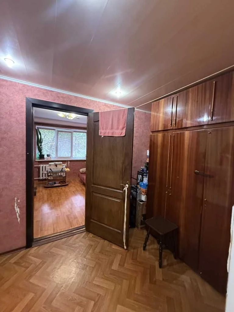 3к! квартира, Поділ, 2/5 поверх, 63 м2, цегла, легкий космет