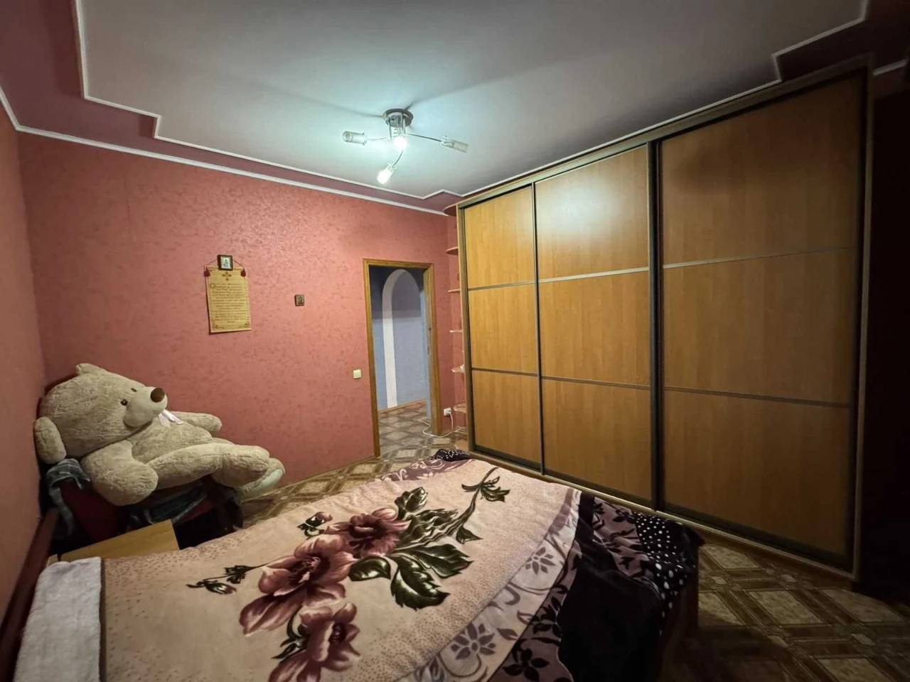 3к  квартира в спальному районі міста