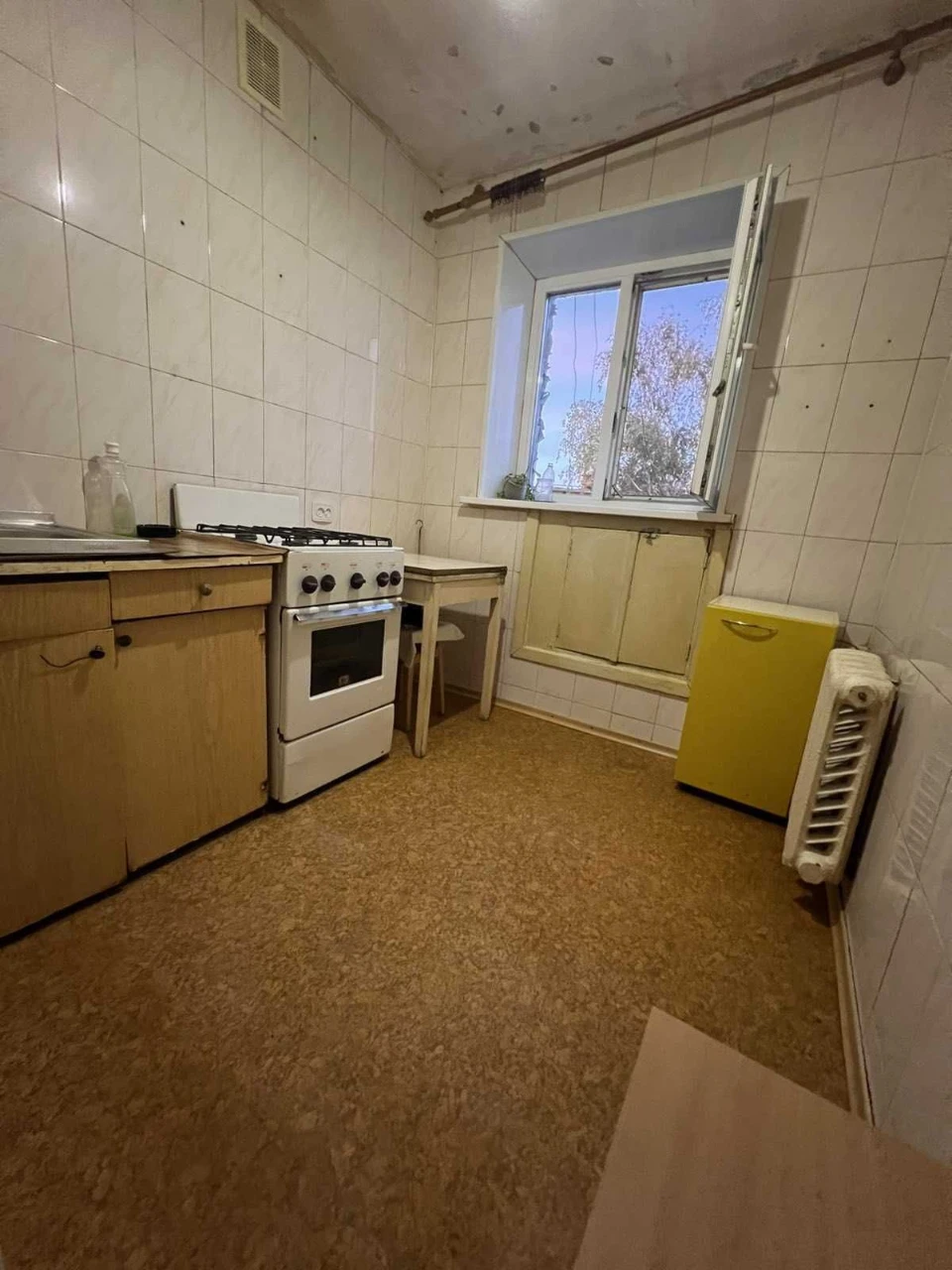 Однокімнатна квартира в цегляному будинку. Алмазний.