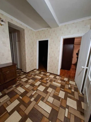 Продається 3-к квартира р-н Білої альтанки