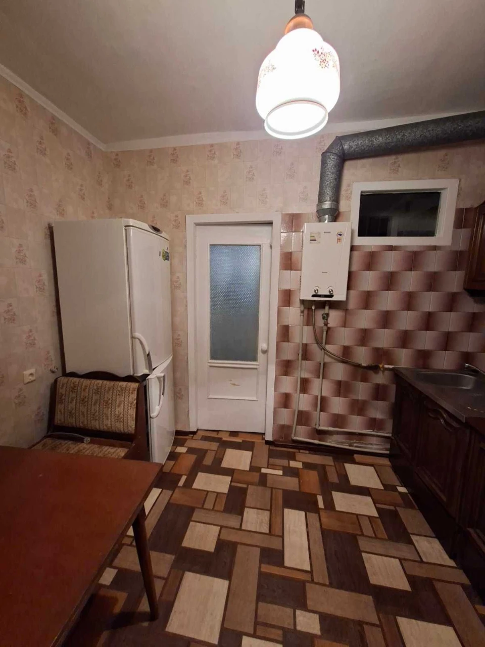 Продається 3-к квартира р-н Білої альтанки
