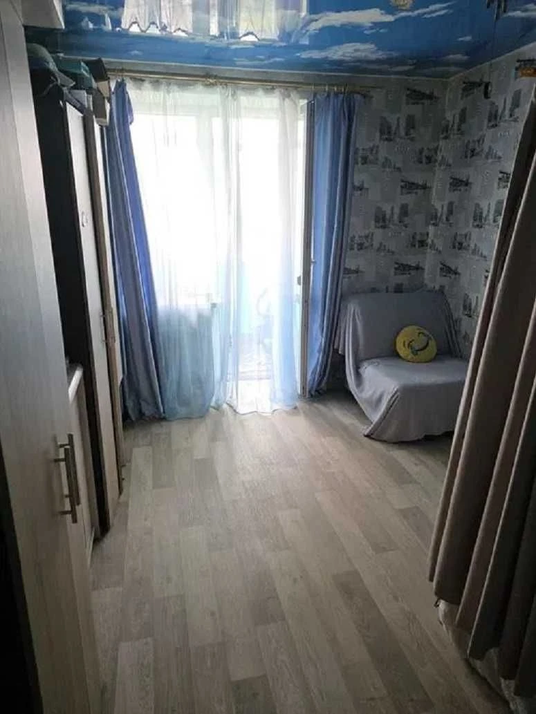 2 кімнатна квартира на Подолі