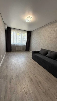 1к. квартира, ЖК Пелюстковий,  40м2, 3/9, з євроремонтом