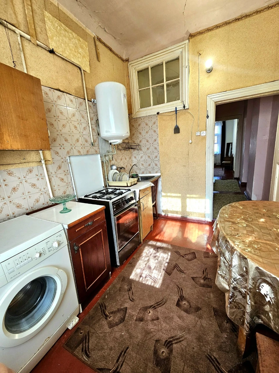 Продаж 2х.кімнатної квартири.вулиця Соборності.