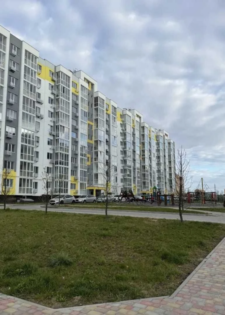 ЖК Пелюстковий 1к квартира в зданому будинку