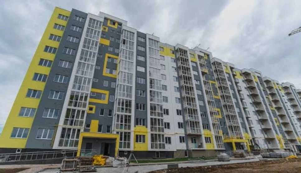 ЖК Пелюстковий 1к квартира в зданому будинку
