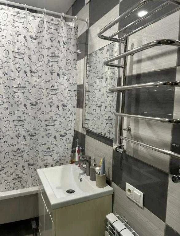 Продам 2-кімнатну квартиру в новобудові