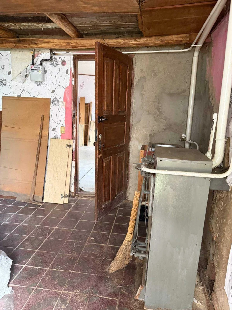 Продаж частини будинку в районі вулиці Художня