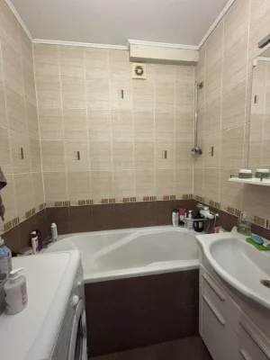 Продаж 3кім квартири, центр