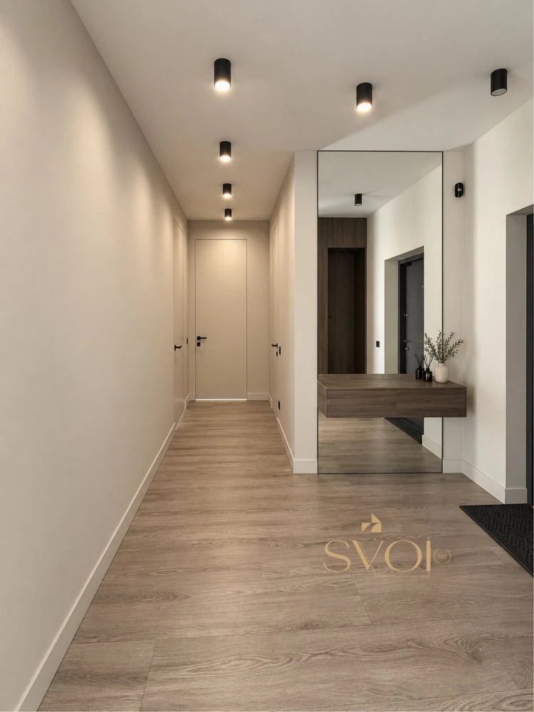 Продажа 2-х кім (100 м2 )  квартири в центрі Ужгорада