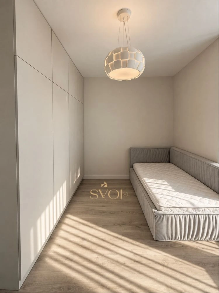 Продажа 2-х кім (100 м2 )  квартири в центрі Ужгорада