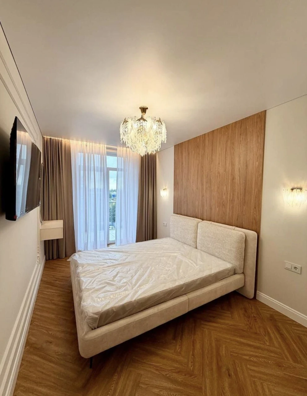 Продається простора 2 кімн. Кв. Газ!
