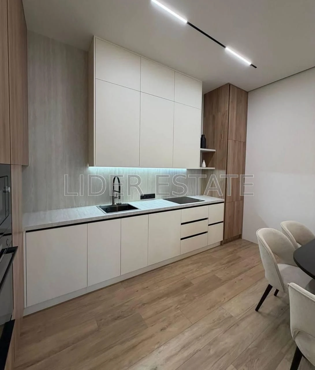 Продам 2-кімн. квартиру 75.6м², 7/8 пов, ЖК Grand Hills | ЖК