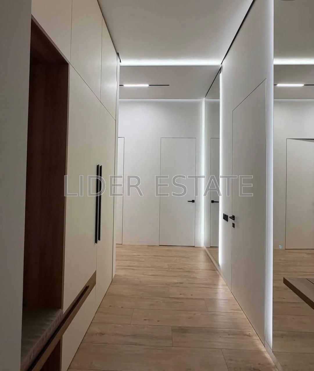 Продам 2-кімн. квартиру 75.6м², 7/8 пов, ЖК Grand Hills | ЖК