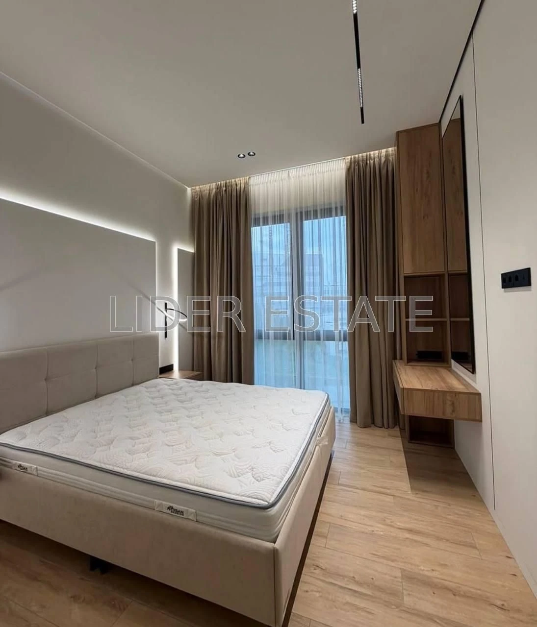 Продам 2-кімн. квартиру 75.6м², 7/8 пов, ЖК Grand Hills | ЖК