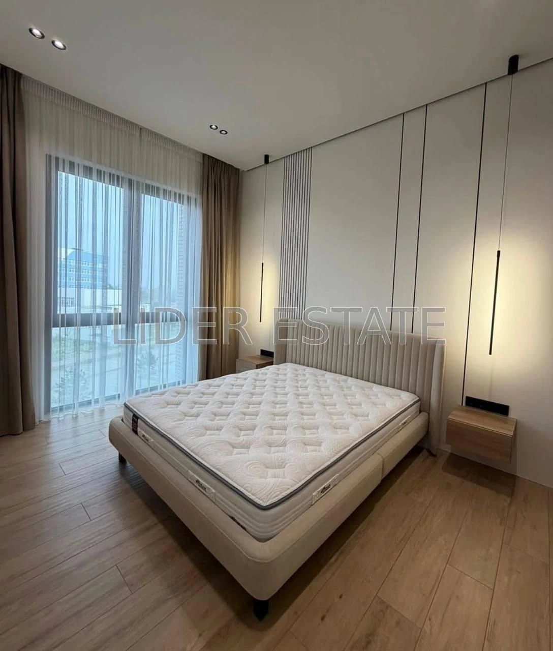 Продам 2-кімн. квартиру 75.6м², 7/8 пов, ЖК Grand Hills | ЖК