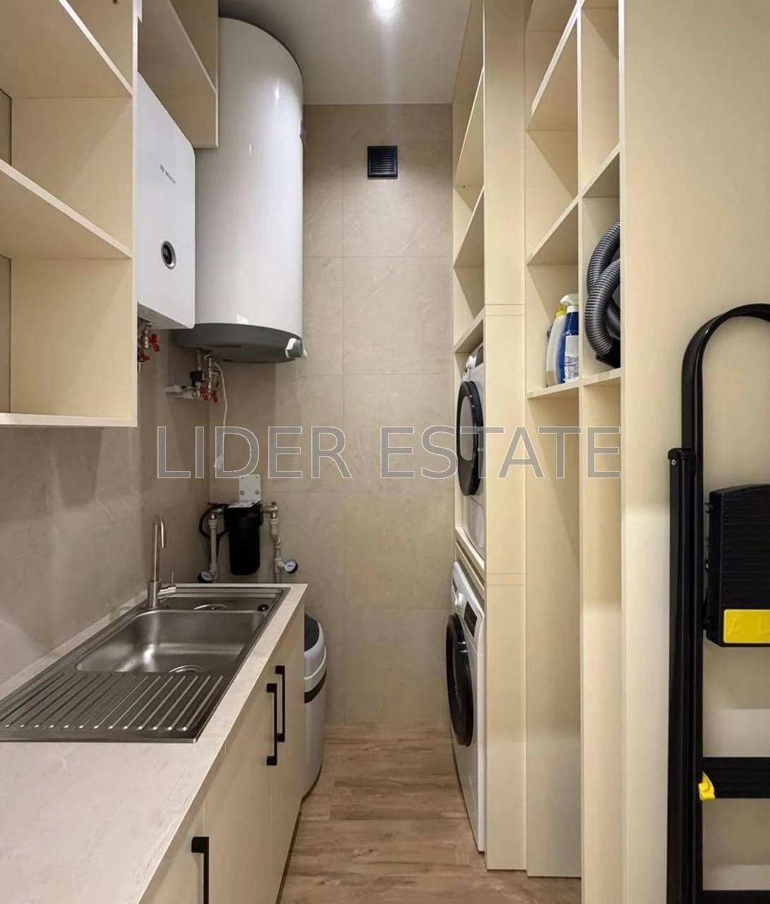 Продам 2-кімн. квартиру 75.6м², 7/8 пов, ЖК Grand Hills | ЖК