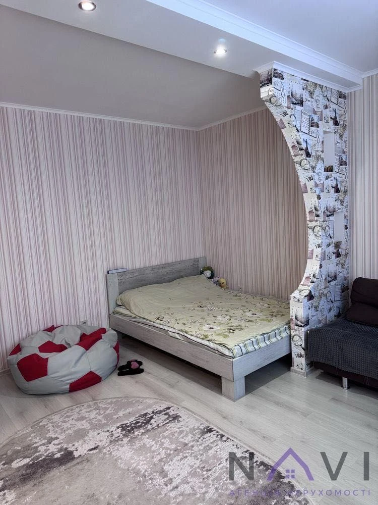 Продаж 2-кімнатної квартири, Новий р-н, біля Велмарту