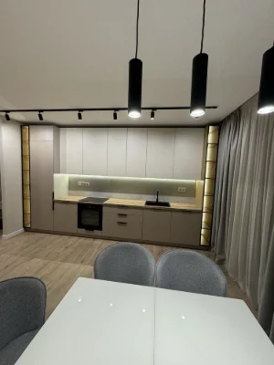 Продаж 2 - ух кімнатноі квартири в ЖК West Towers