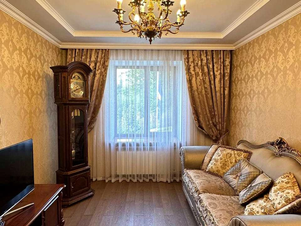 Квартира. Хмельницький, Миру просп.