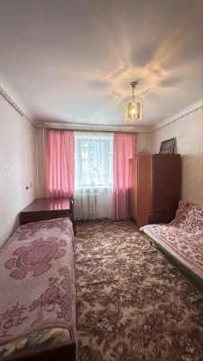 Продаж 2к по вулиці зарічансткій