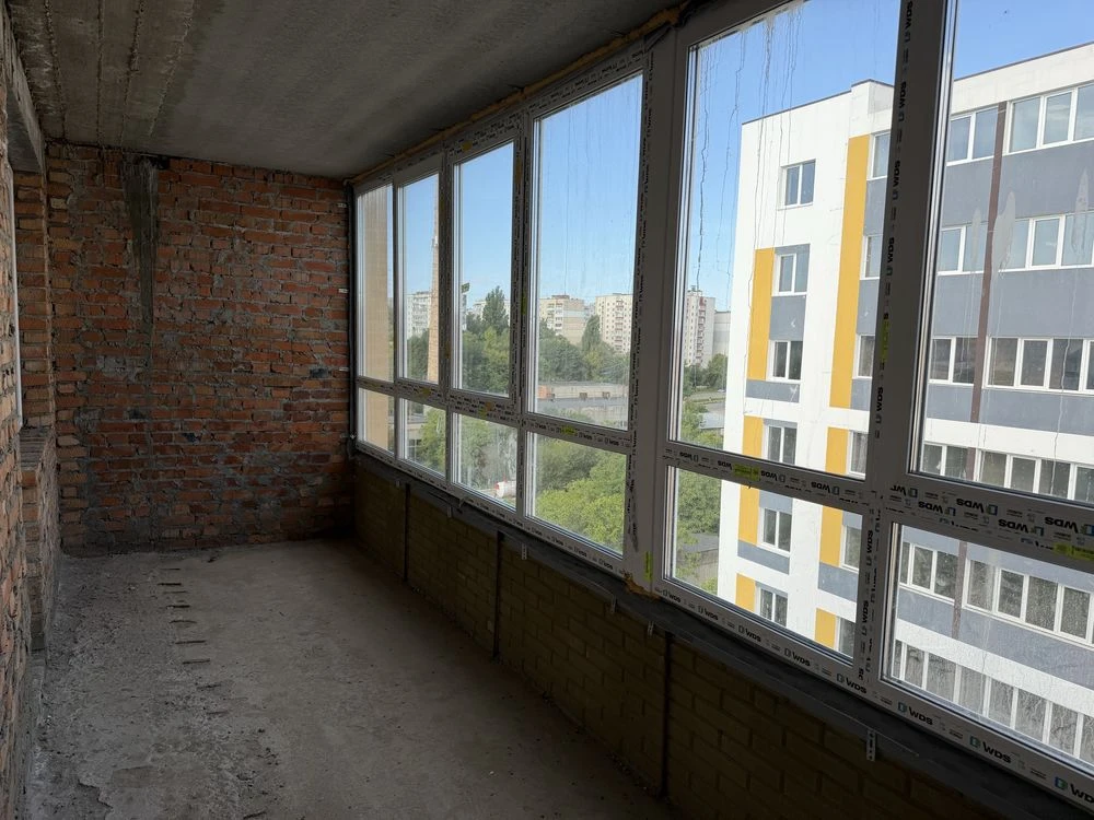 Терміновий продажк 3к Виставка