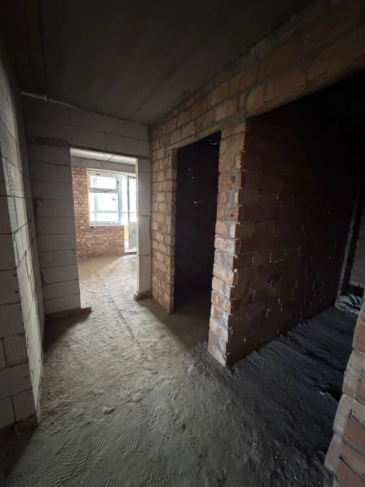 Терміновий продажк 3к Виставка