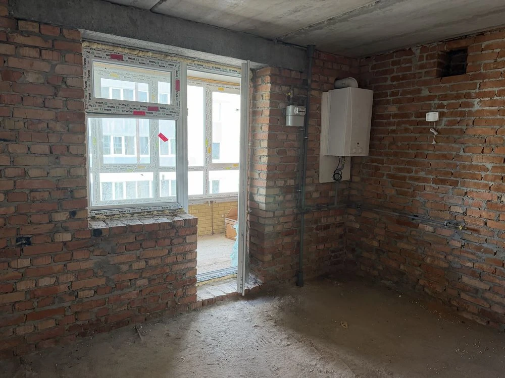 Терміновий продажк 3к Виставка