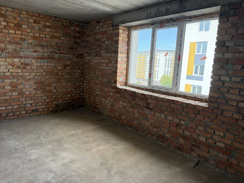 Терміновий продажк 3к Виставка