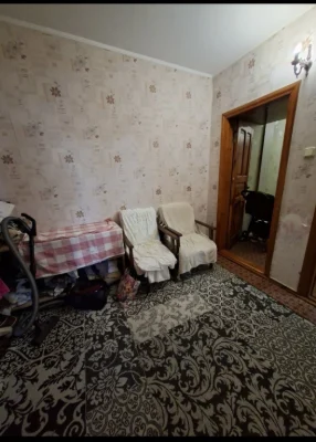 Продаж  5к. квартири на Озерні з   меблями.В чудовову молоді