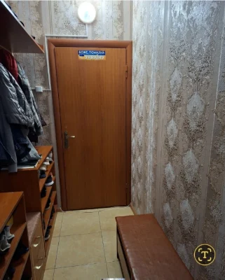 Продаж  5к. квартири на Озерні з   меблями.В чудовову молоді