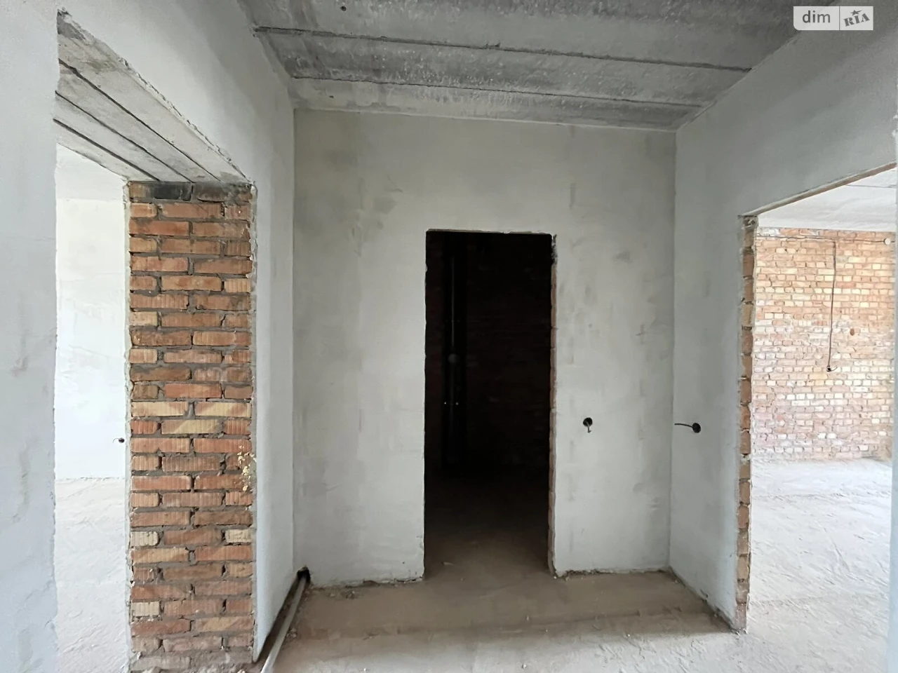 Продаж Квартира Виставка
