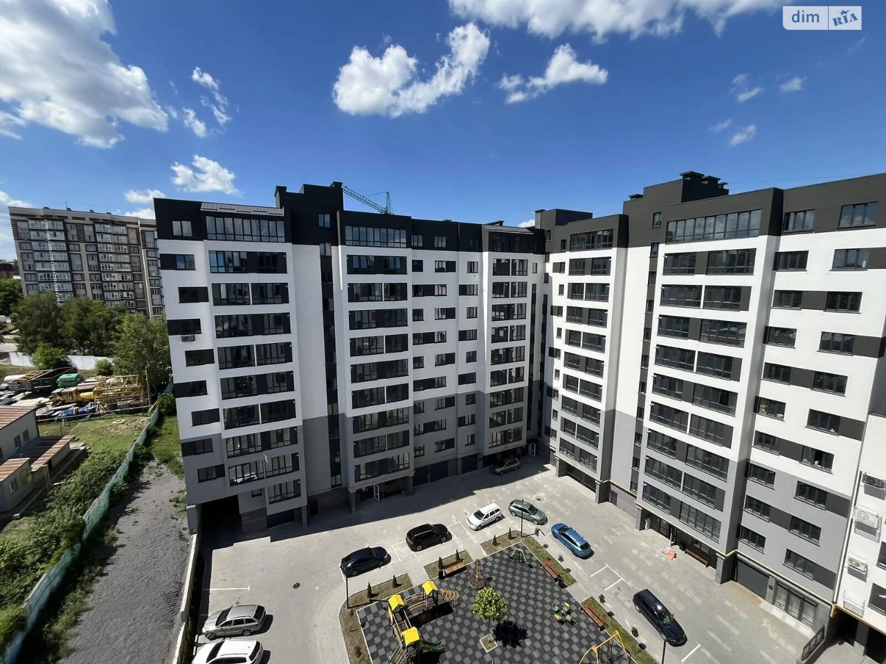 Продаж Квартира Виставка