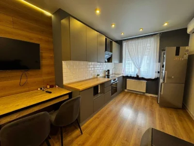 Selling a European-quality 2-room apartment with European-quality renovation in the Levad residential complex.